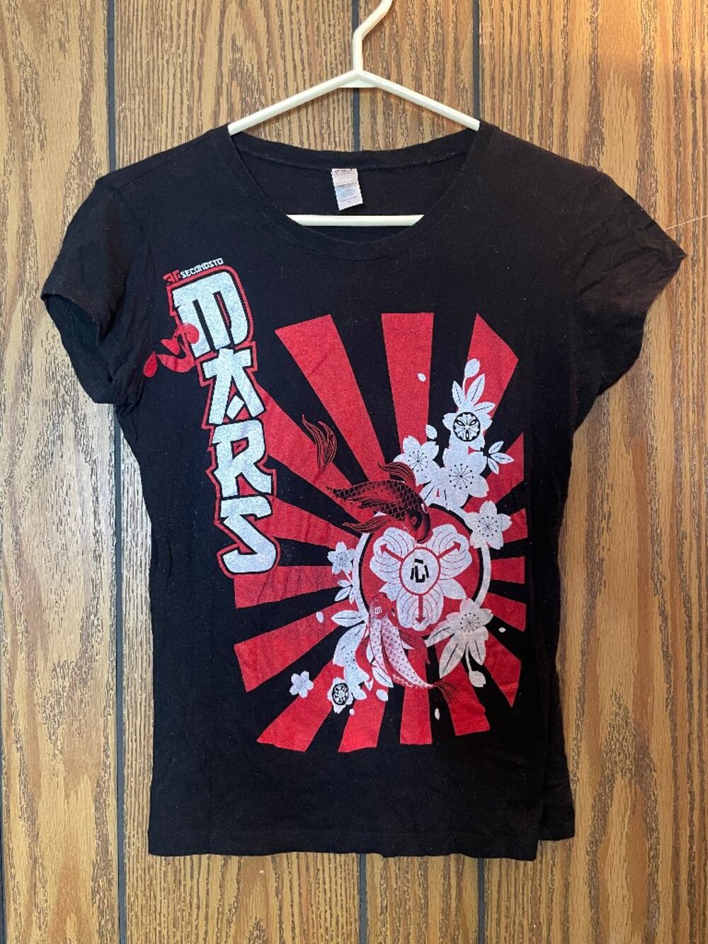 30 Seconds To Mars Band T-Shirt Women's Size Large *Never Worn*